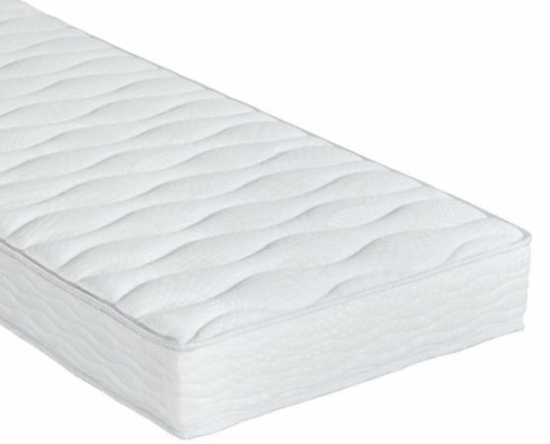 Un matelas blanc au motif matelassé et ondulé orne la scène sur un fond immaculé, offrant un mélange parfait de qualité et de confort pour votre sanctuaire de sommeil. Canape Paris by Atelier Bis
