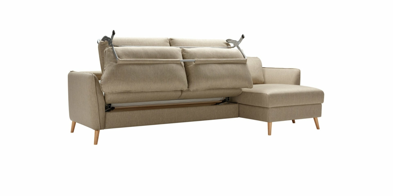 Canapé convertible beige partiellement déplié avec pieds en bois, parfait pour un showroom parisien chic. Canape Paris by Atelier Bis