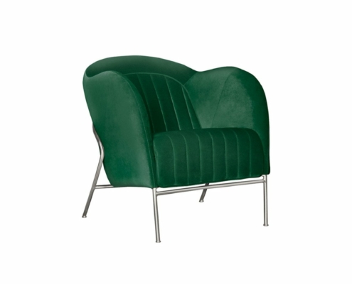 Fauteuil en velours vert avec pieds en métal argenté, doté d'un dossier incurvé et de surpiqûres verticales sur l'assise, incarnant un design de qualité showroom que vous vous attendez à trouver au cœur de Paris. Canape Paris by Atelier Bis