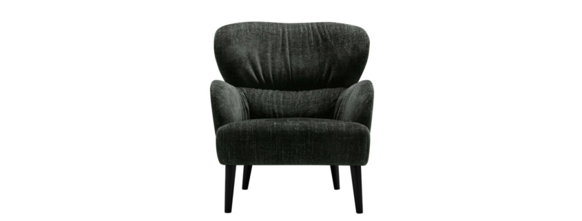 Fauteuil Ross en noir avec des coussins en velours rouge Les coussins en velours rouge ajoutent une touche de couleur vibrante au fauteuil Ross en noir, créant un contraste saisissant et élégant.