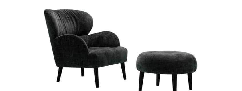 Fauteuil Ross en noir dans un salon contemporain avec des accents métalliques Placé dans un salon contemporain, le fauteuil Ross en noir se marie parfaitement avec des accents métalliques pour une esthétique moderne et sophistiquée.