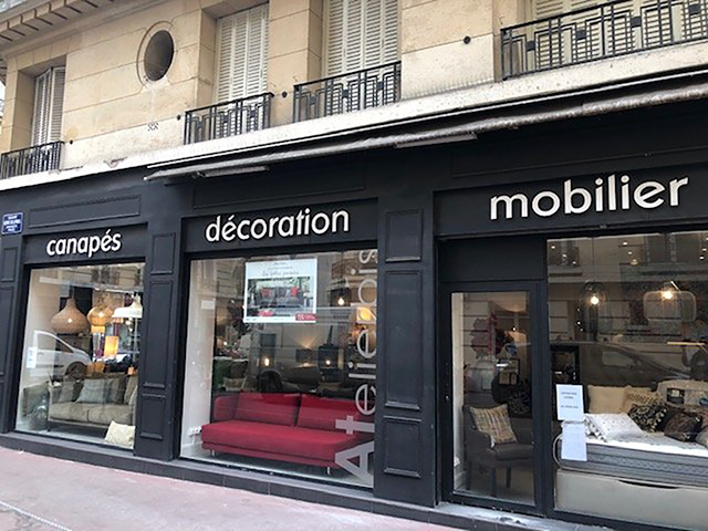 Canape paris showroom